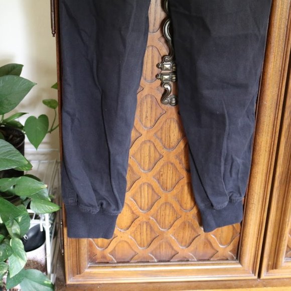 GAP Utility Joggers Style #630261 - Black, Size XS - Picture 9 of 16